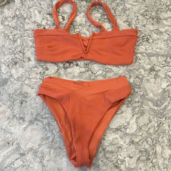 l*space Other - 👙 Burnt Orange L Space Bikini Top - Size D